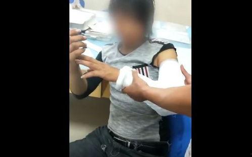 男网红吃瓜视频网站,揭秘瓜视频网站幕后真相  第1张